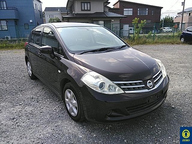 NISSAN TIIDA 2012