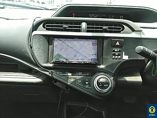 TOYOTA AQUA 2015