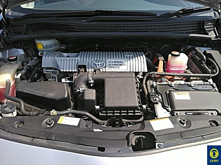 TOYOTA PRIUS 2015