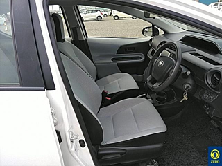TOYOTA AQUA 2014