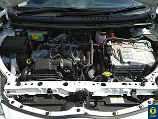 TOYOTA AQUA 2015