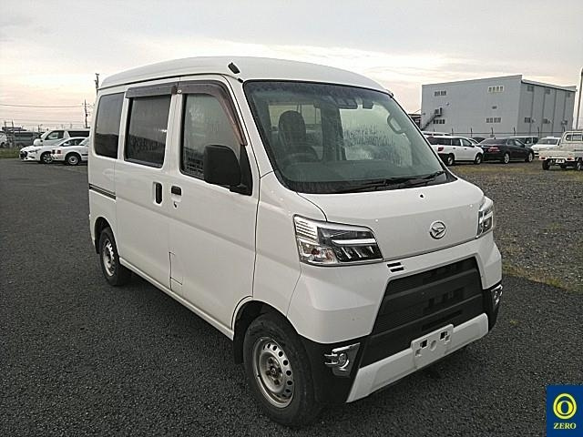 DAIHATSU HIJET VAN 2019