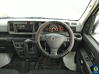 DAIHATSU HIJET VAN 2019