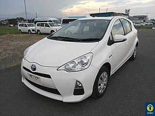 TOYOTA AQUA 2013