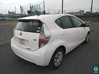 TOYOTA AQUA 2013