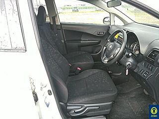 TOYOTA RACTIS 2011