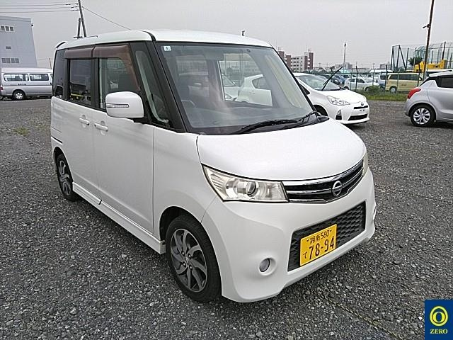 NISSAN ROOX 2012