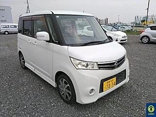NISSAN ROOX 2012