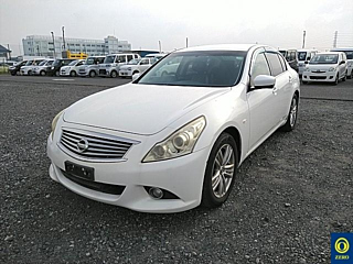 NISSAN SKYLINE 2010