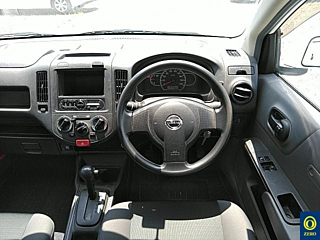 NISSAN AD 2019