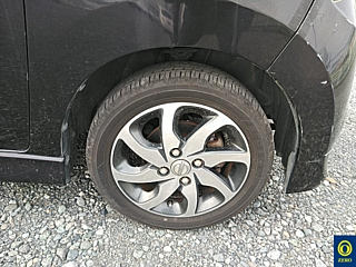 NISSAN ROOX 2011