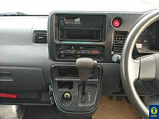 DAIHATSU HIJET VAN 2009