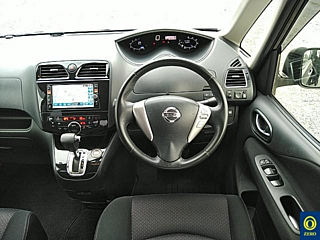 NISSAN SERENA 2012