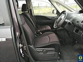 NISSAN SERENA 2012