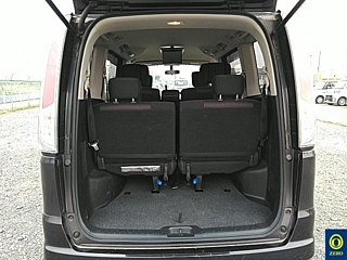 NISSAN SERENA 2012