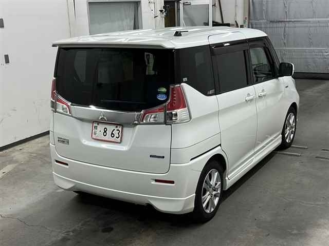 MITSUBISHI DELICA D2 2018
