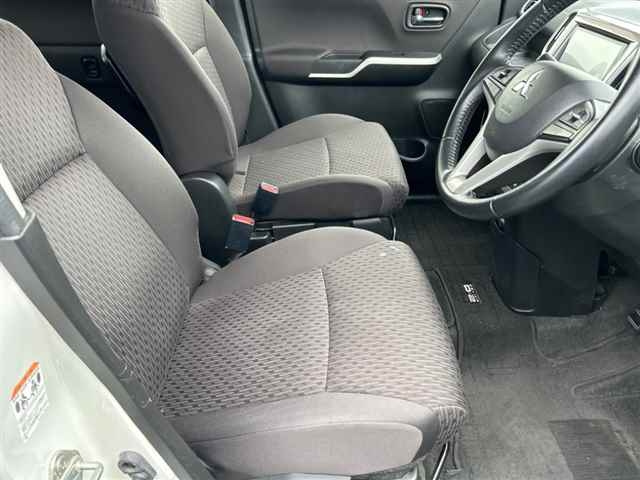 MITSUBISHI DELICA D2 2018