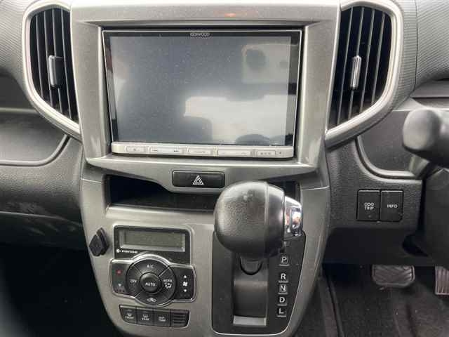 MITSUBISHI DELICA D2 2018