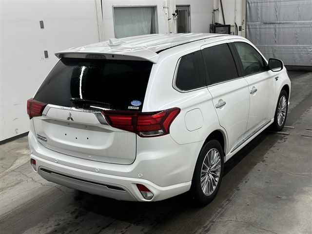 MITSUBISHI OUTLANDER PHEV 2020