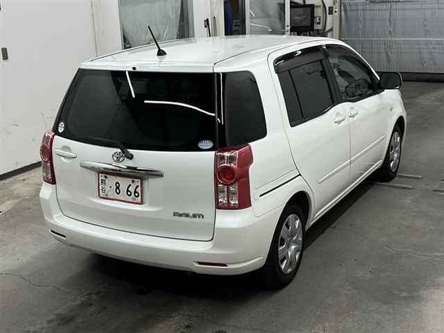 TOYOTA RAUM 2008