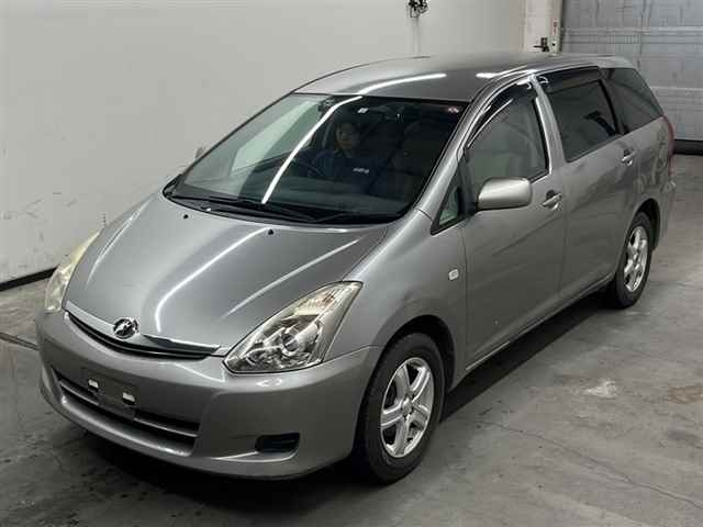 TOYOTA WISH 2008