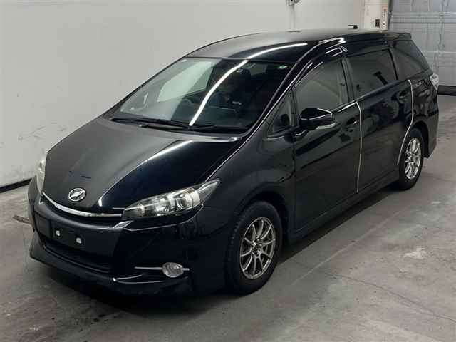 TOYOTA WISH 2015
