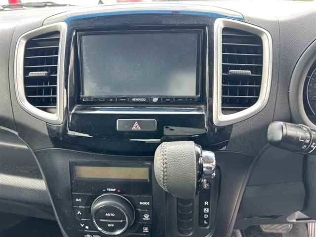 SUZUKI SOLIO 2015
