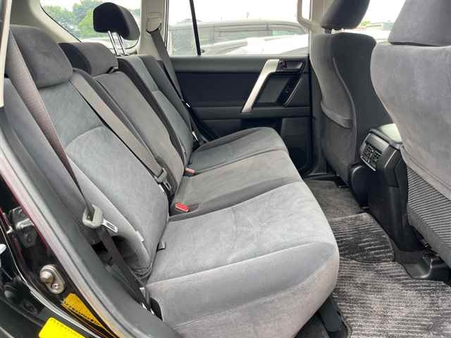 TOYOTA LAND CRUISER PRADO 2021