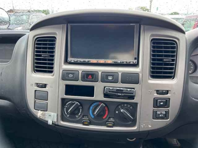 NISSAN CARAVAN VAN 2010