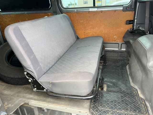 NISSAN CARAVAN VAN 2010