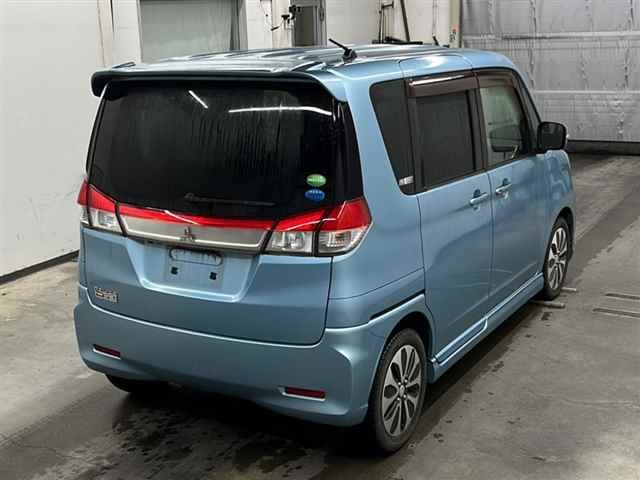MITSUBISHI DELICA D2 2014
