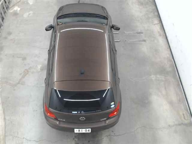 VOLKSWAGEN POLO 2015