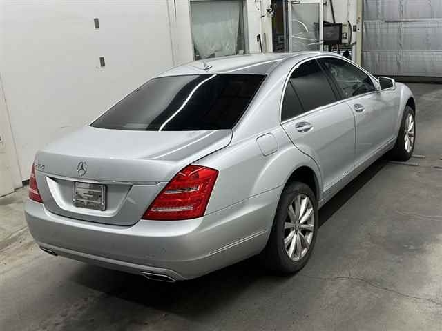 MERCEDES BENZ S CLASS 2010