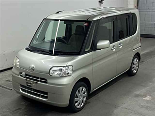 DAIHATSU TANTO 2012