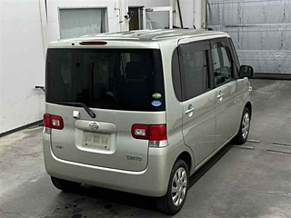 DAIHATSU TANTO 2012