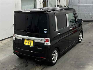 DAIHATSU TANTO 2008