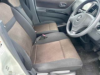 NISSAN ROOX 2011