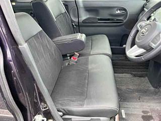 DAIHATSU TANTO 2015