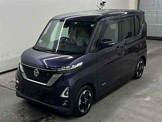 NISSAN ROOX 2023