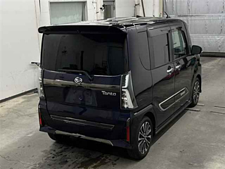 DAIHATSU TANTO 2023