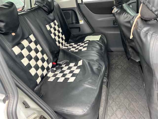 MITSUBISHI DELICA D2 2012
