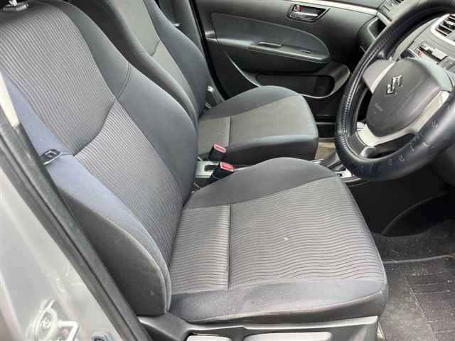 SUZUKI SWIFT 2012