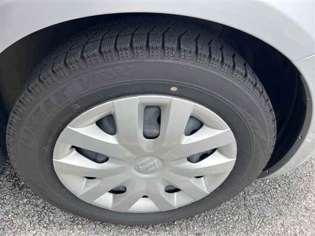 SUZUKI SWIFT 2012