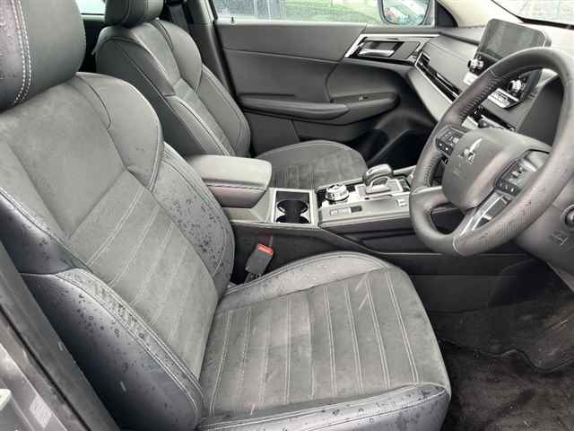 MITSUBISHI OUTLANDER PHEV 2022