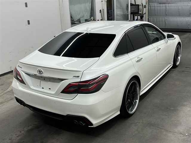 TOYOTA CROWN 2020