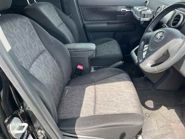 TOYOTA COROLLA RUMION 2014