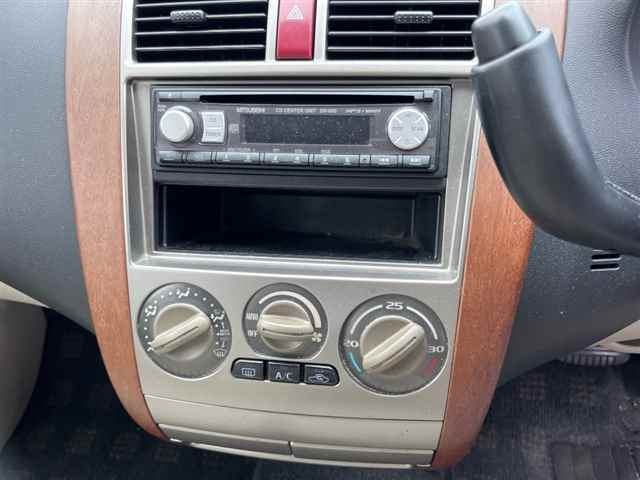 MITSUBISHI COLT PLUS 2008