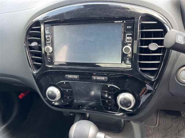 NISSAN JUKE 2017