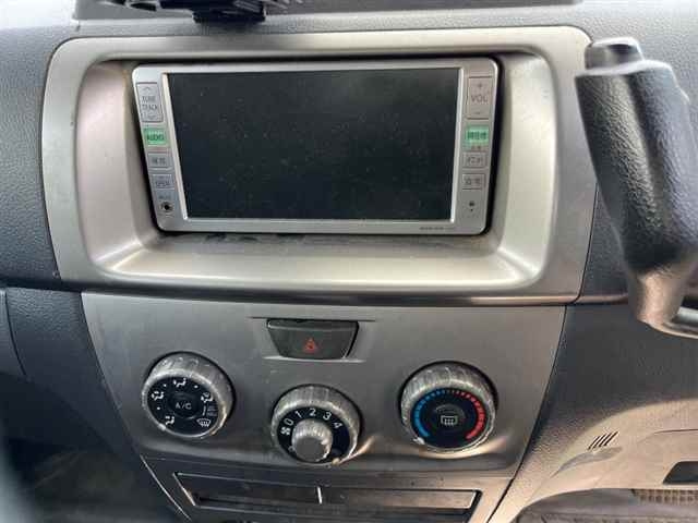 TOYOTA BB 2008