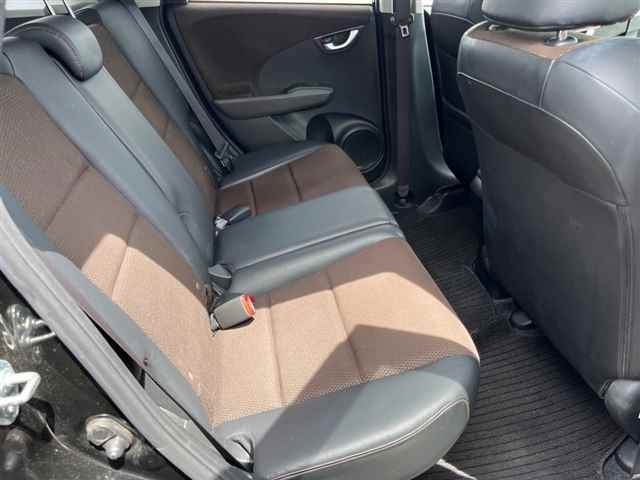 HONDA FIT SHUTTLE 2012